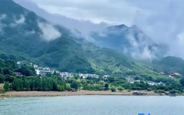 Jinhua Jinxianju Hotel