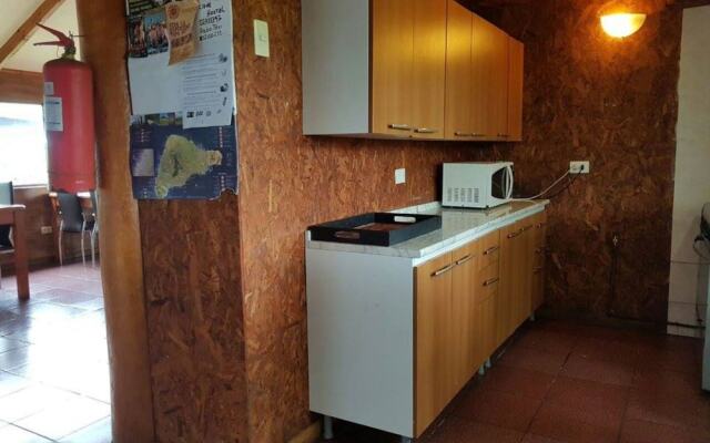 Hostal Akapu