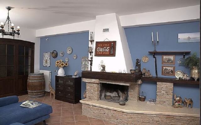 Villa Egadi con Piscina e Campo da Tennis