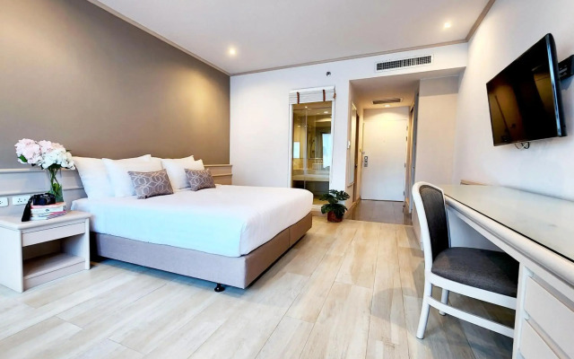 FuramaXclusive Pratunam Park Hotel