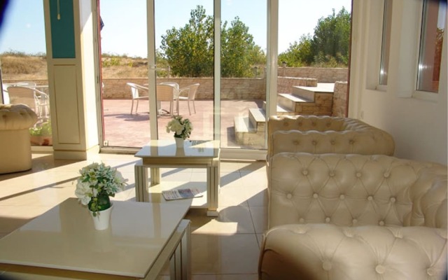 Rubi Aparthotel
