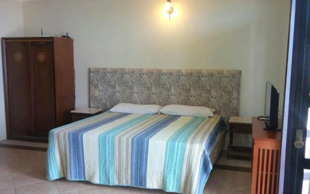 Solar do Carmo Suites & Apartments