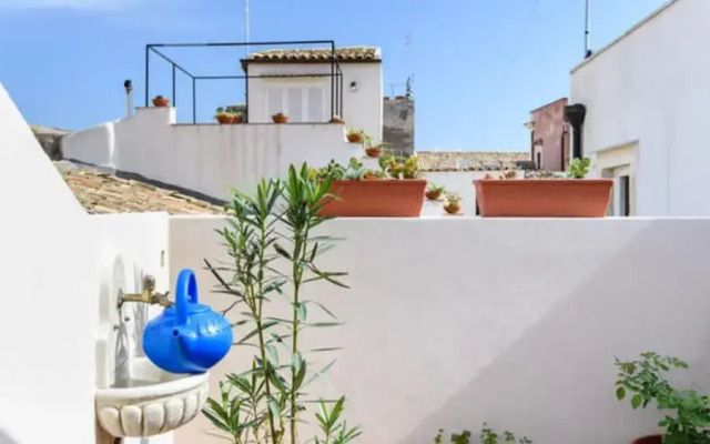 Baroque Apartments - Dentrortigia