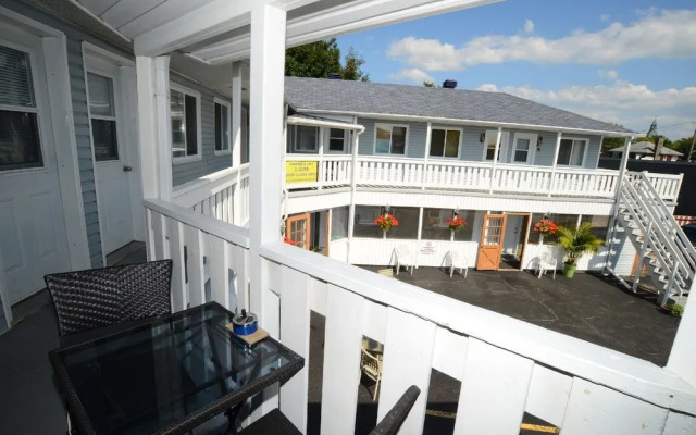 Auberge Motel La Référence