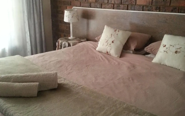 Ancient Windmill Guesthouse and Conference Venue