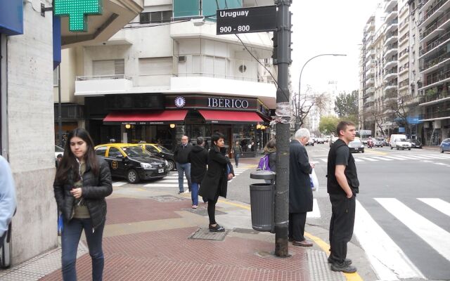 Av. Córdoba 2 Dormitorios
