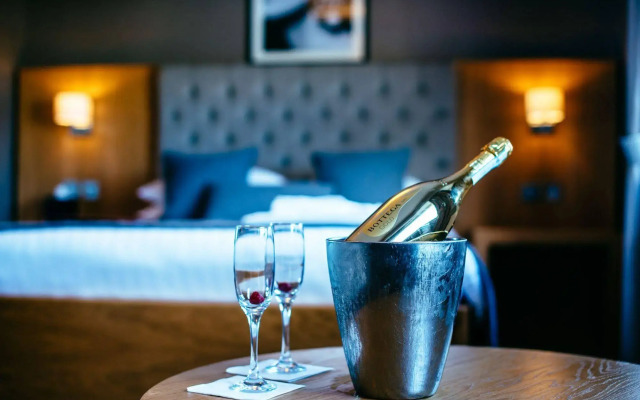 The Redhurst Hotel