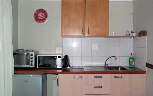 Tweyamo Guest House