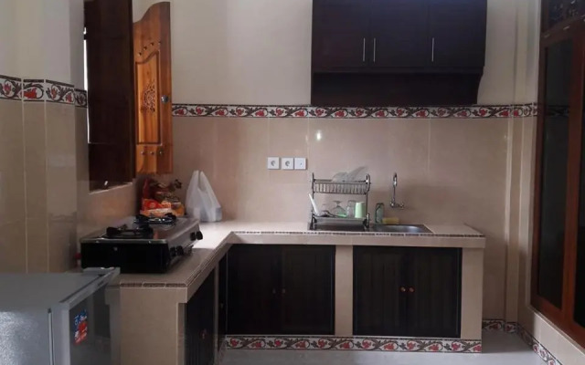 Lucky Family House