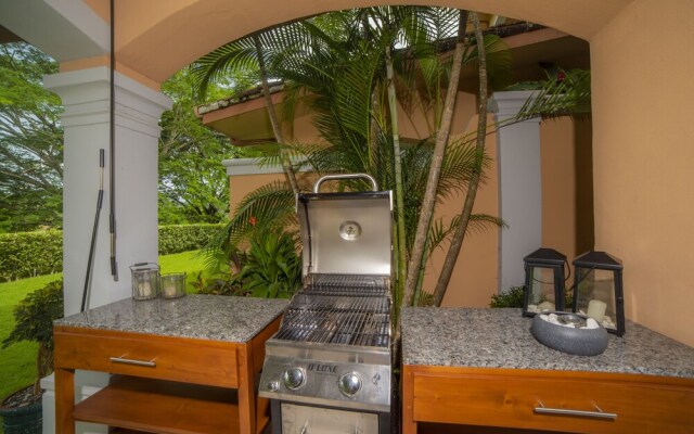 Colina 3F - 2 Bedr 2 Bath