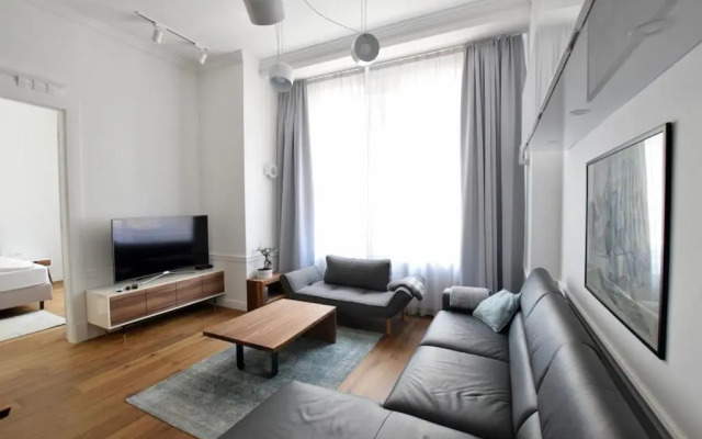 Luxury Apartment by Hi5 - Budapest Broadway