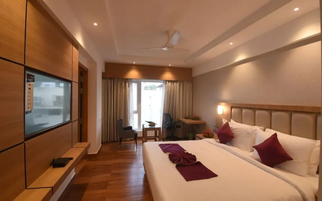Emerald Clarks Inn Suite