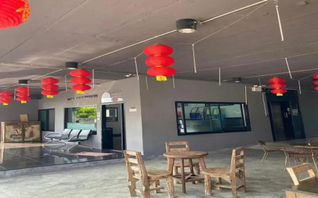 Noble Tarntong Boutique Hotel