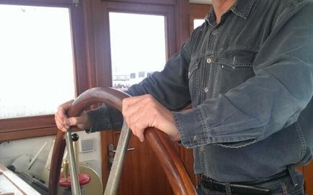 B&B Barge Johanna