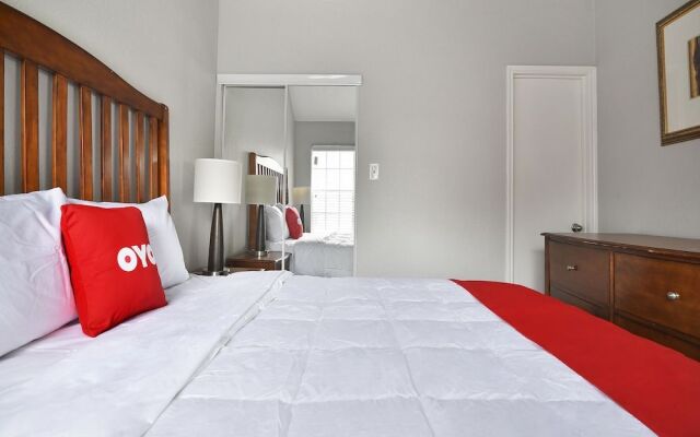 OYO Apartments at Champions Green