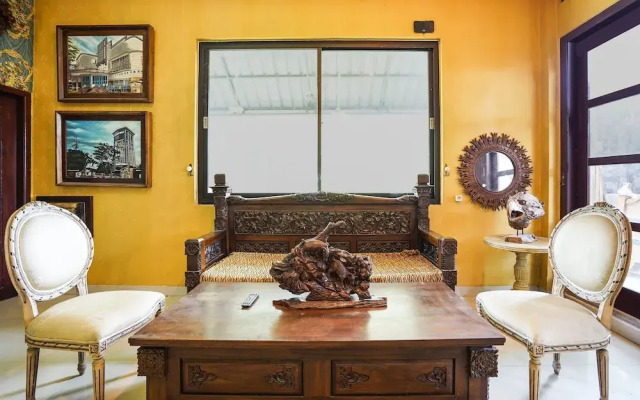 OYO 92114 Homestay Riverside Duko