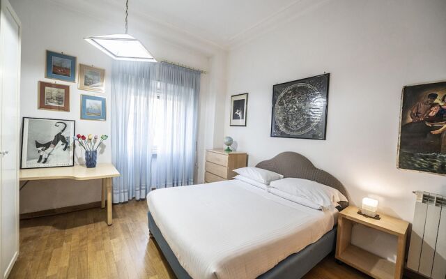 Trastevere 2 BR Cozy Apartment