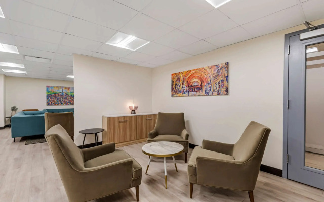 The Quincy, Ascend Hotel Collection