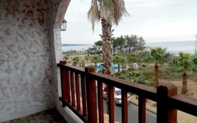 Nonjitmul Beach House