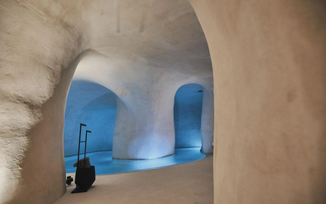 Divine Cave Experience