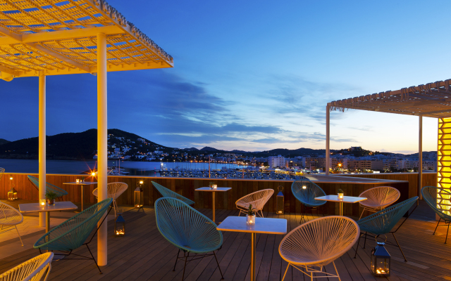 Aguas de Ibiza Grand Luxe Hotel