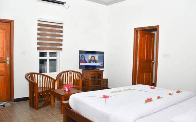 Equator HomeStay