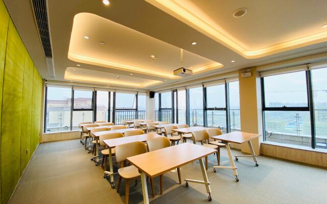 Ji Hotel Bengbu High-tech Zone Yingbin Avenue