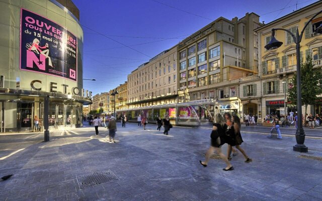 Mercure Nice Promenade Des Anglais