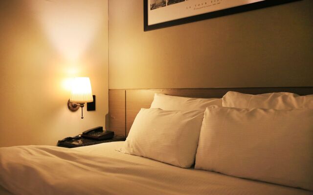Tara Hotel