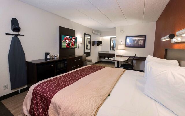 Red Roof Inn PLUS+ Wilmington - Newark