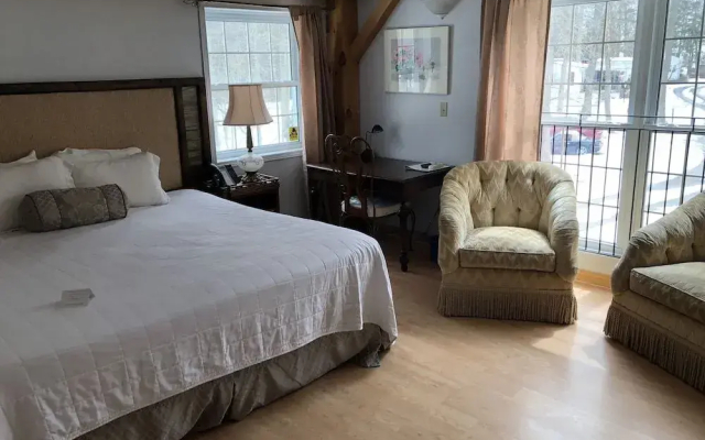 Timber House Resort