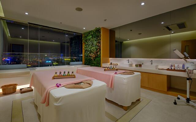 TMS Hotel Da Nang Beach
