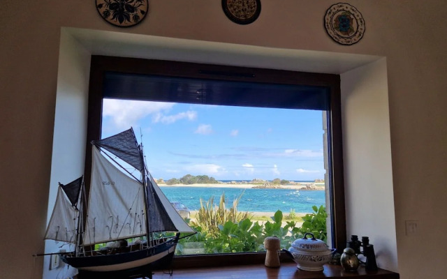 Breton Holiday Home With Fantastic sea View