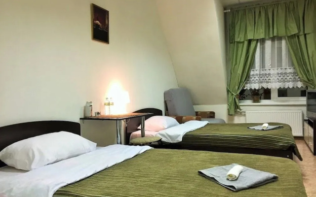 Mansarda Ligovskii Living Quarters