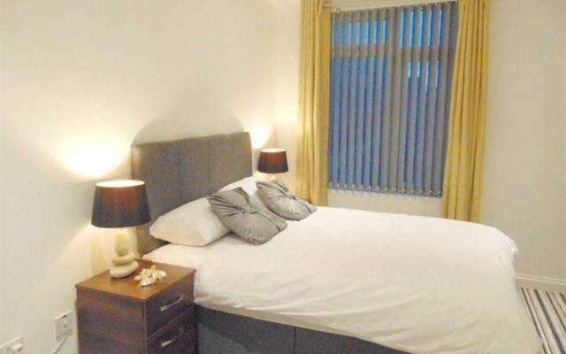 Clarendon Park Place
