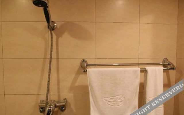 Jin He Hotel
