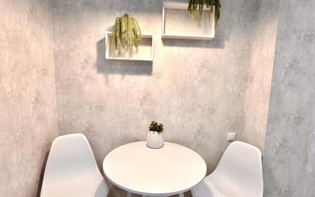 Апартаменты рядом с Ривьерой  и Чашей на Меридианной