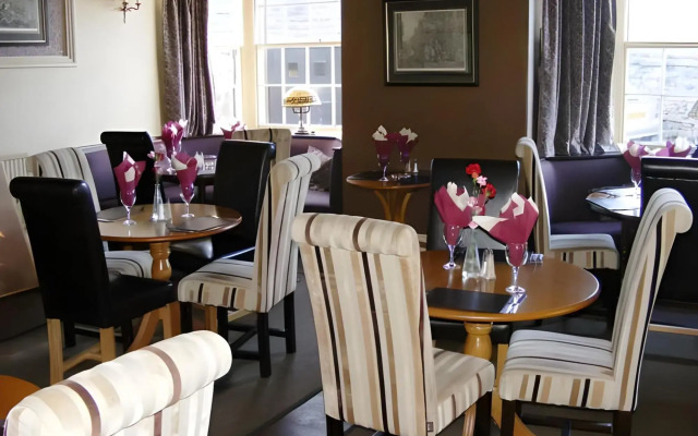 The Manifold Inn