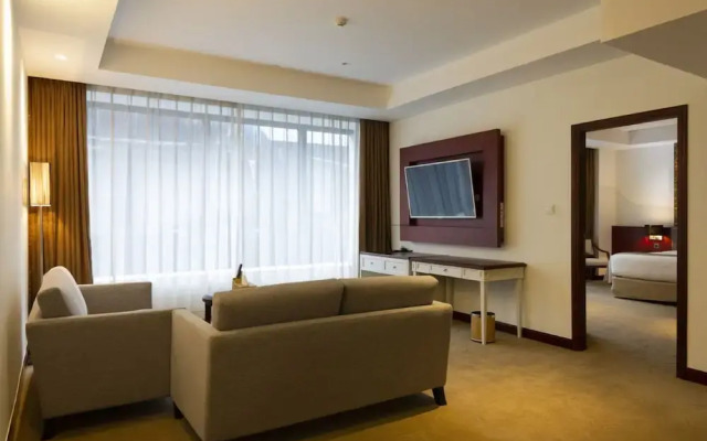 Yangon Thanlwin Hotel