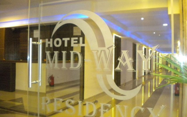 Hotel Midway Residency by OYO