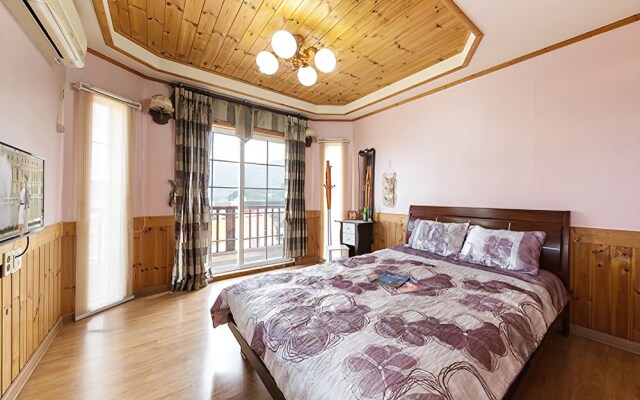 Geoje Green House Pension