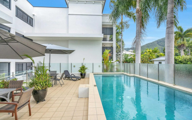 Elysium Apartments