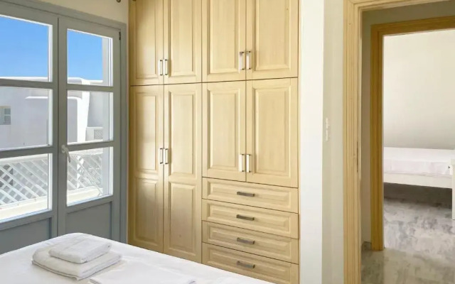 Cozy Cycladic Beach House - Persefoni