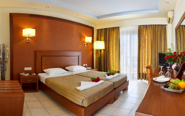 Gaia Royal Hotel