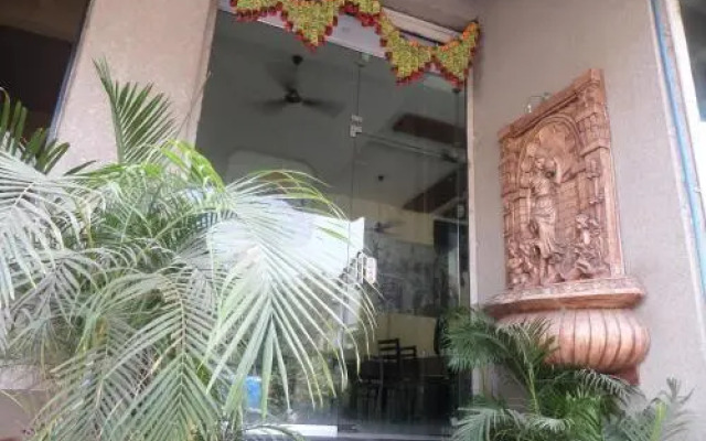 Dakkhan Lodging