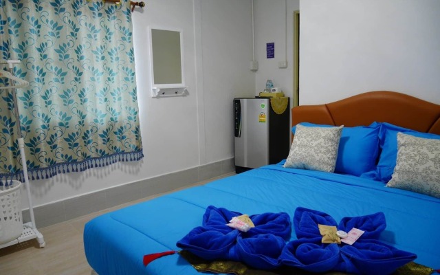 Nawee Guesthouse Sairee - Hostel