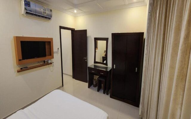 WOW Suites