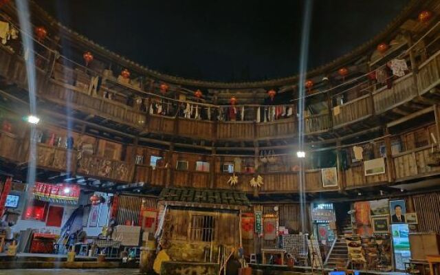 Tulou Viewing Platform Inn