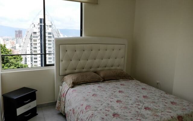 Luxury Modern & Elegant Estrato