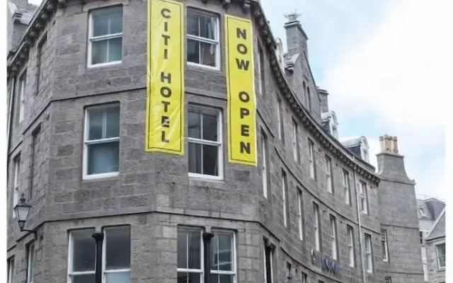 The Royal Hotel